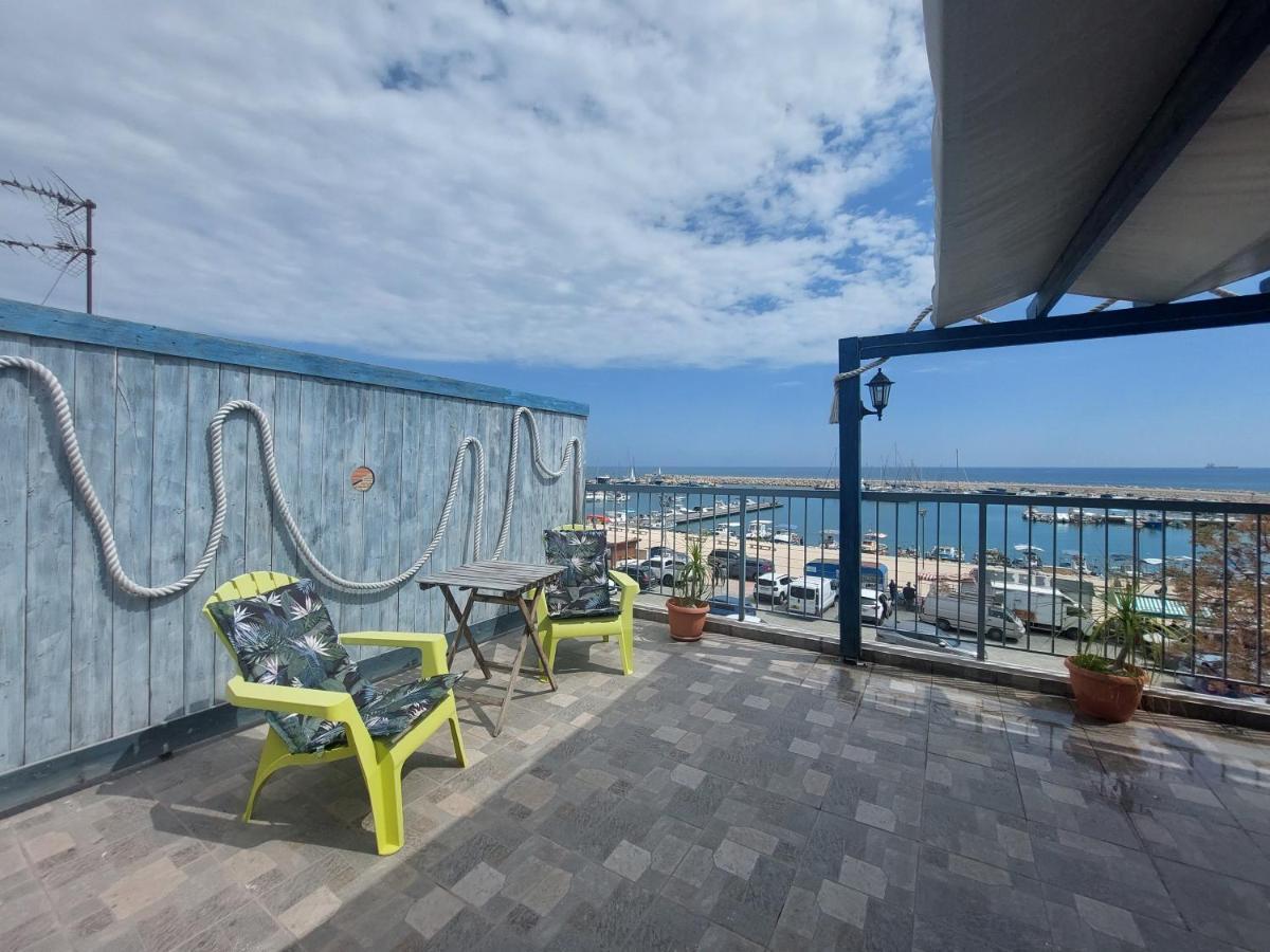 Penthouse With Roof Garden In Zygi Village Marina Larnaca Exterior photo